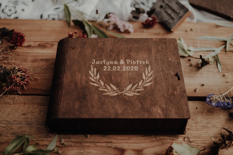 Wooden Box 5x7, Photo Storage, Flash Drive, Anniversary Gift, Keepsake, Memory Keeper Brown