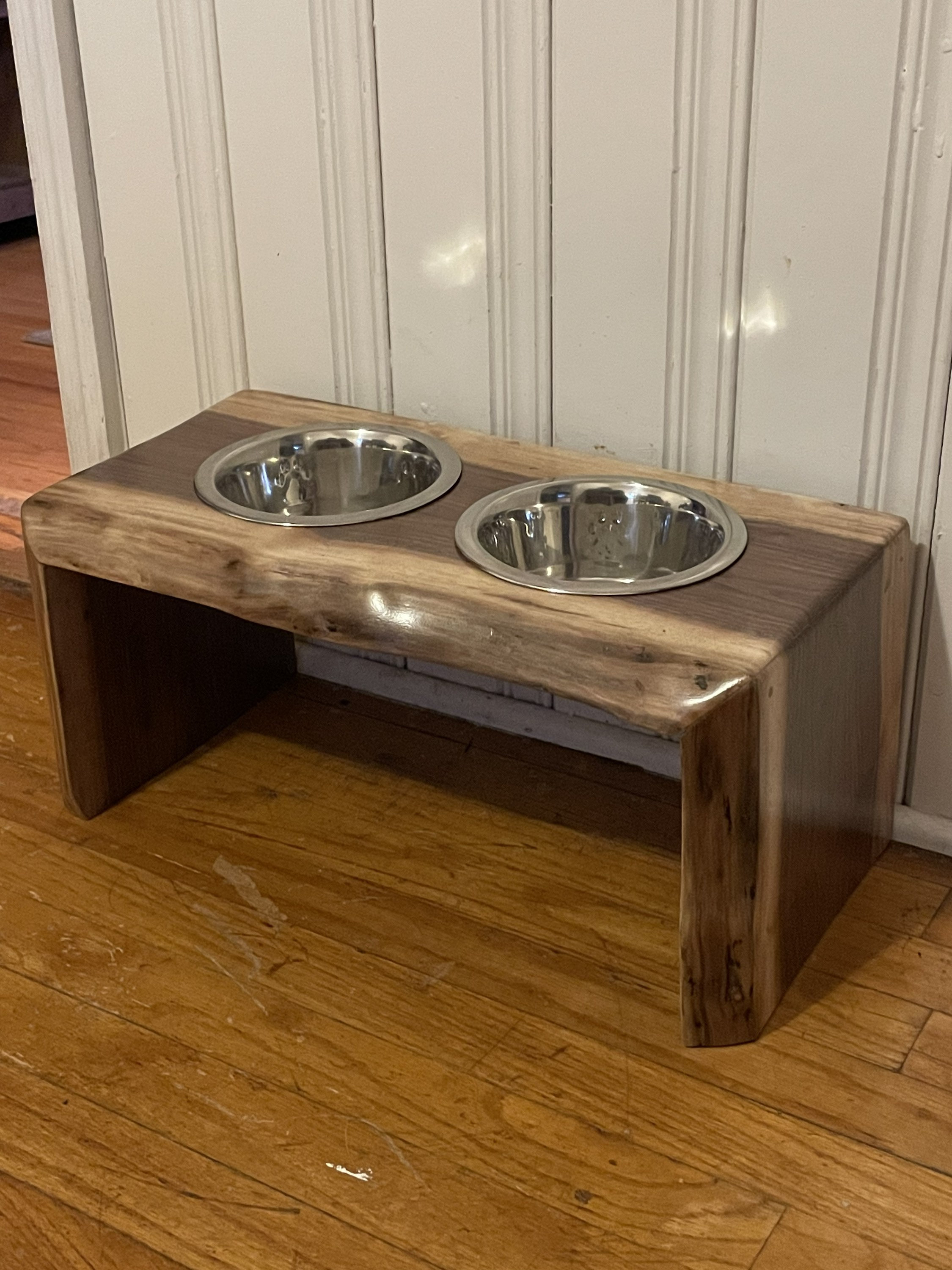 Live Edge Raised Pet Stand for Food or Water Bowls, Dog Food Stand, Dog  Water Bowl Stand, Cat Food Stand, Cat Water Bowl Stand, Spalted Maple or  Black Walnut – Steel Oak