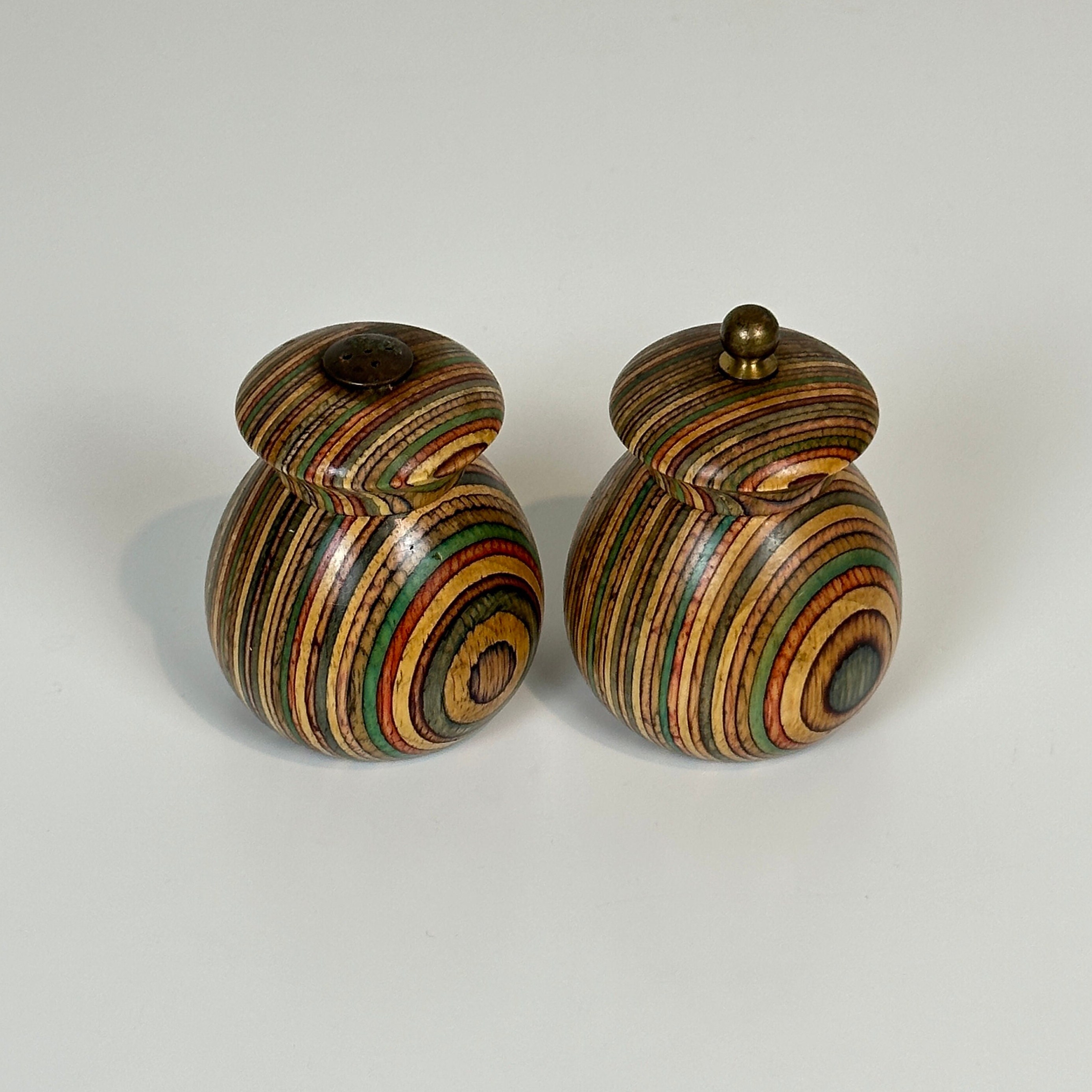 mr dudley nutmeg grinder