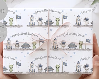 Personalised Spaceman Gift Wrap, Alien Wrapping Paper, Space Theme Birthday Paper for Boys and Girls, Daughter, Son, Granddaughter, Grandson