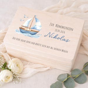Geschenk zur Kommunion Personalisierte Holzkiste, Erinnerungskiste Boot  ,Geschenk Junge Taufe Konfirmation