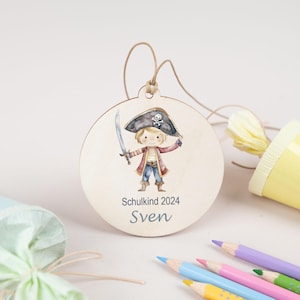 Pendentif pirate cône d'école personnalisé, pendentif cône d'école pirate, cadeau écolier, cadeaux pour la rentrée scolaire