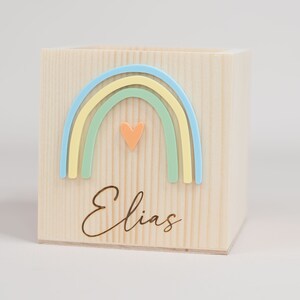 Personalisierter Stiftebecher aus Holz , Stiftehalter Regenbogen , Einschulung Geschenk,Schulkind Bild 5