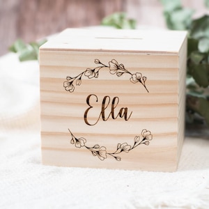 Personalized money box, wooden money box, money box with wreath and name