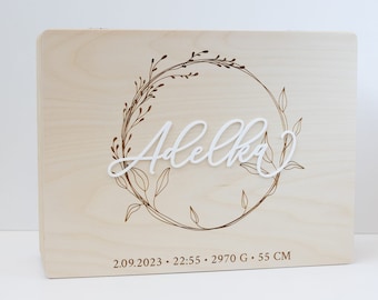 Personalisierte Holzkiste zur Geburt  , Erinnerungskiste Baby, Holzkiste mit Namen ,Babygeschenk Geburt ,Taufgeschenk