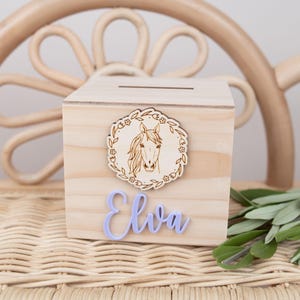 Personalisierte  Spardose aus Holz Pferd, Spardose mit Namen, Weihnachtsgeschenk für Mädchen, Geschenk zum Geburtstag, Einschulung