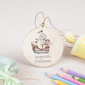 Pendentif bateau pirate cône d'école personnalisé, pendentif cône d'école pirate, cadeau écolier, cadeaux pour débutant école pirate