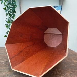 Wooden Phone Speaker // Non-Electric docking station // Acoustic Wood Amplifier // Passive Speaker image 5