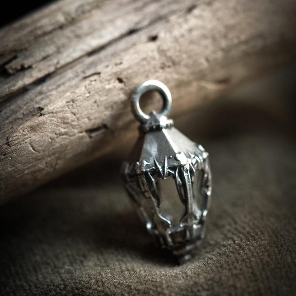 Colgante de linterna Nocturna gótica - fabricado en plata de ley 925