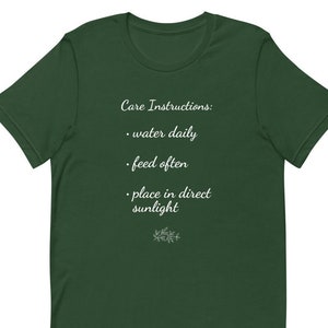 Care Instructions Plants Water Daily, Feed Often, Direct Sunlight Short-Sleeve Unisex T-Shirt Gardening Flowers Green Thumb