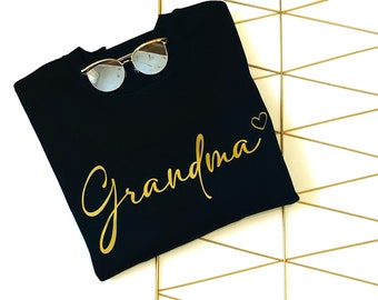 Grandma Script Crew Sweater in Black - Oma - Bubbie - Granny - Mama - Grandmother - Nana - Nonna