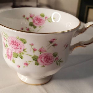Avon Pink Roses Fine Bone China White Teacup (1974) - Made in England, Beautiful Pink Roses with Ornate Gold Trim Handle + FREE SHIPPING!