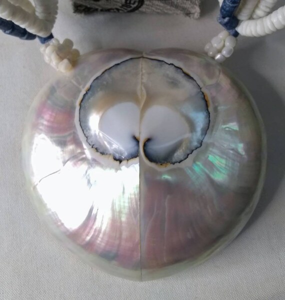 22" Pearlized Ammonite Fossil Statement Necklace … - image 6