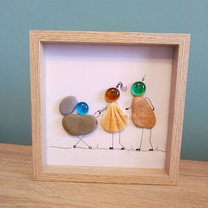 Presente para novos pais, presente para recém-nascido, presente personalizado para bebê, arte com seixos, presente de batizado, presente de batismo, moldura de seixos de vidro marinho para recém-nascido