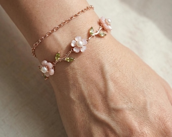 Sakura Twig Bracelet | Mother of Pearl & Peridot | 925 Silver Gold