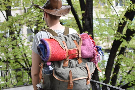 Never Usedlarge Hunting Backpack 