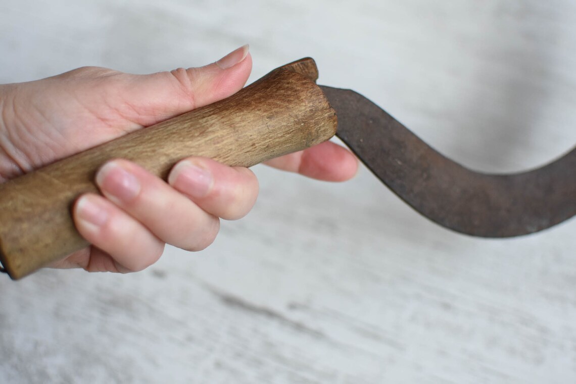 Antique Hand Sickle//primitive Hand Sickle//primitive Farm Etsy
