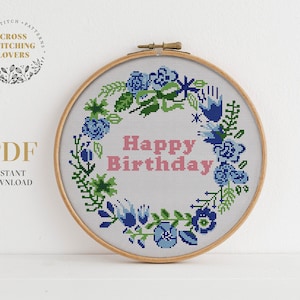 Joyeux anniversaire point de croix motif cerceau broderie texte design couronne de fleurs colorées décoration bricolage téléchargement instantané PDF idée pour cadeau