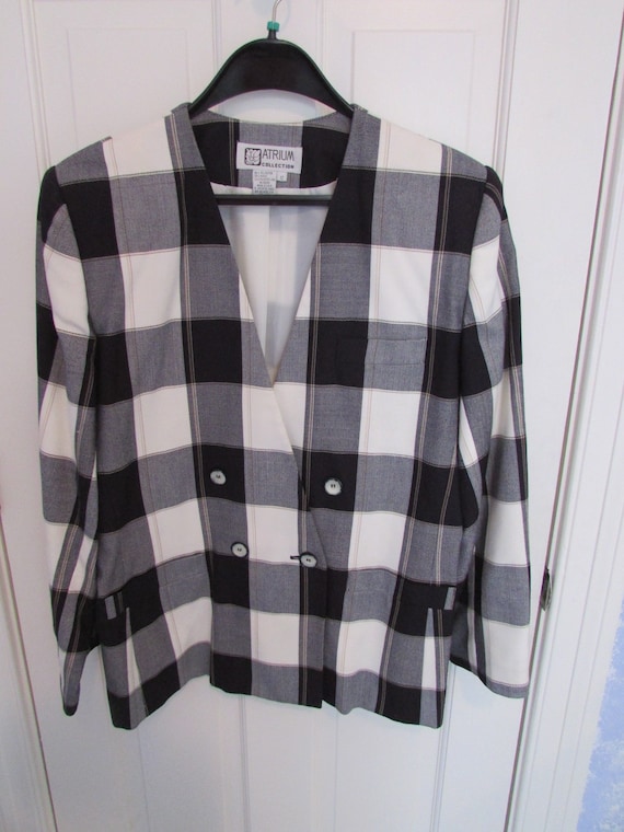 Black and White Checked Women's Pants Suit - Vinta