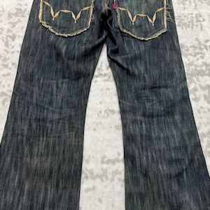 W31 Vintage Edwin 503 Slitna Utsvängda Denim Jeans Med Broderi Japansk Y2K Arkivmodell Storlek 31x27 bild 13