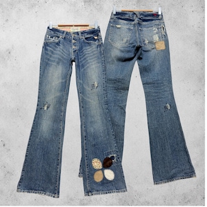 W26 Vintage Roxy Low Rise Flare Jeans Y2K Boho Patchwork Flower Bell Bottom Denim Size 26x29