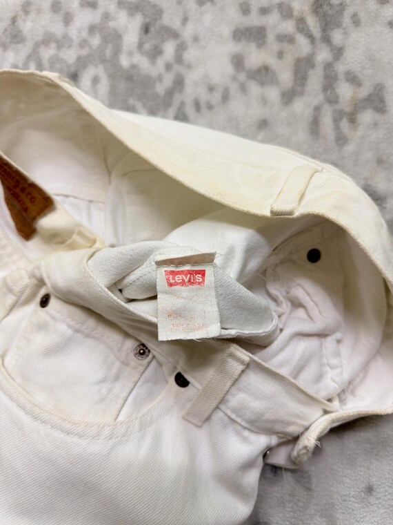 W30 Vintage Levi's 501 Original White Straight Le… - image 15