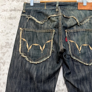 W31 Vintage Edwin 503 Slitna Utsvängda Denim Jeans Med Broderi Japansk Y2K Arkivmodell Storlek 31x27 bild 11