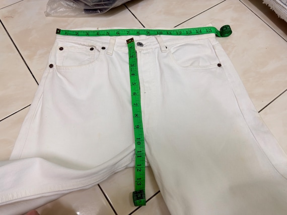 W30 Vintage Levi's 501 Original White Straight Le… - image 18