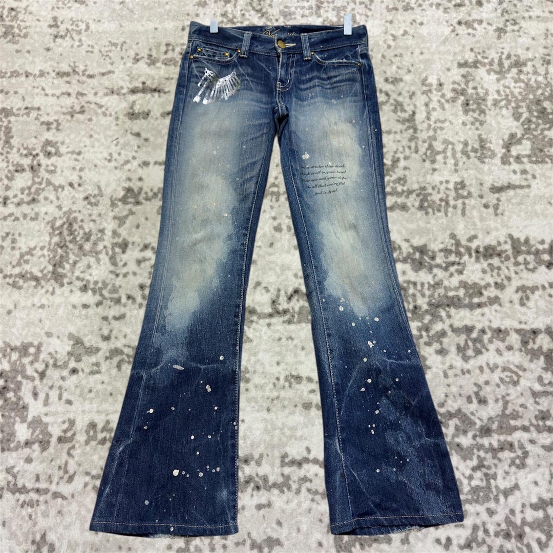 W30 Vintage Vanquish Y2K Flared Jeans Low Rise Distressed Paint