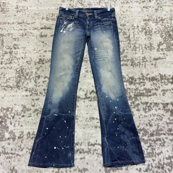W30 Vintage Vanquish Y2K Flared Jeans Low Rise Distressed Paint 