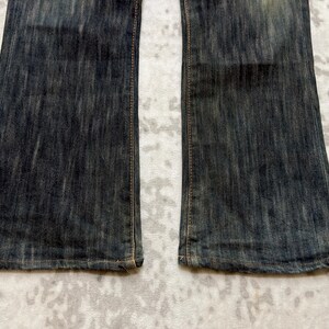 W31 Vintage Edwin 503 Slitna Utsvängda Denim Jeans Med Broderi Japansk Y2K Arkivmodell Storlek 31x27 bild 8