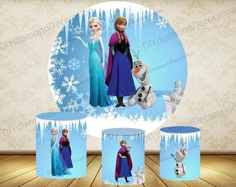 Fondo redondo de cumpleaños de princesa Elsa Anna de Frozen con cubiertas cilíndricas de copos de nieve Plith