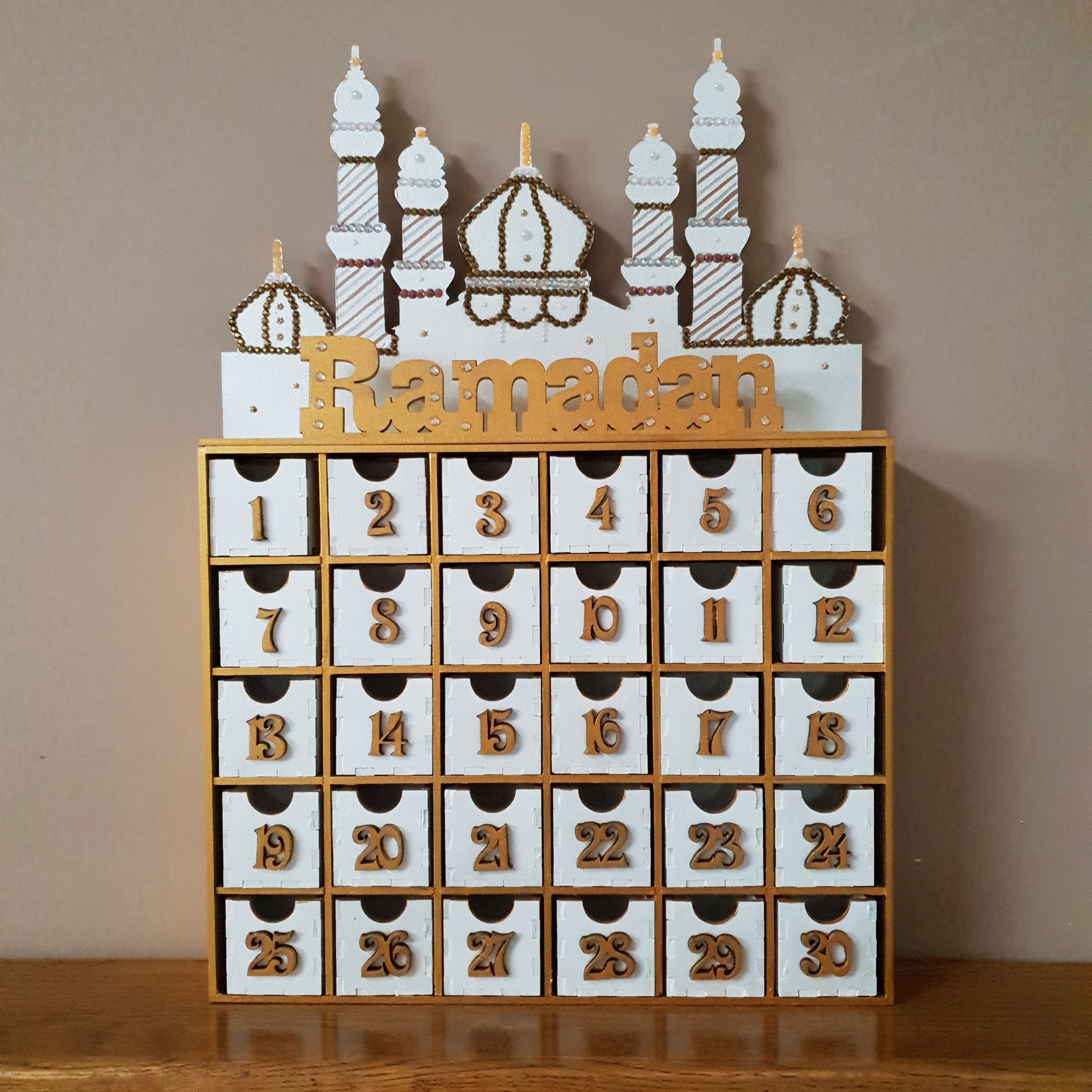 Acquista Calendario per il conto alla rovescia del Ramadan in legno Decorazioni  per la tavola Ramadan Decorazioni Ramadan per forniture per feste  domestiche Ornamento EID Mubarak