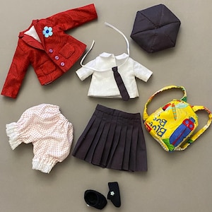 Modello di cucito per vestiti per bambole in formato PDF / Vestiti per bambole da 33 cm / Set uniforme scolastica / Travestimenti / Download immediato