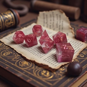 Juego de dados de rol Heart of the Veil: dados poliédricos de resina con borde afilado y purpurina rosa