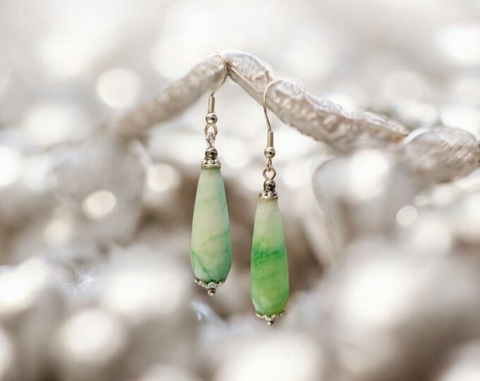 Green white Chalcedony stones, natural gemstones earrings, 925 Silver earwires
