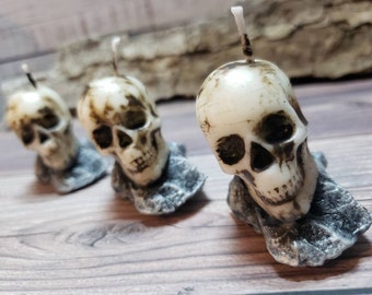 Cracked Skulls Reboot, Candle, Set of 6 / Halloween