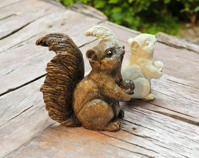 TIC Squirrel, Painted or Unpainted, Cement