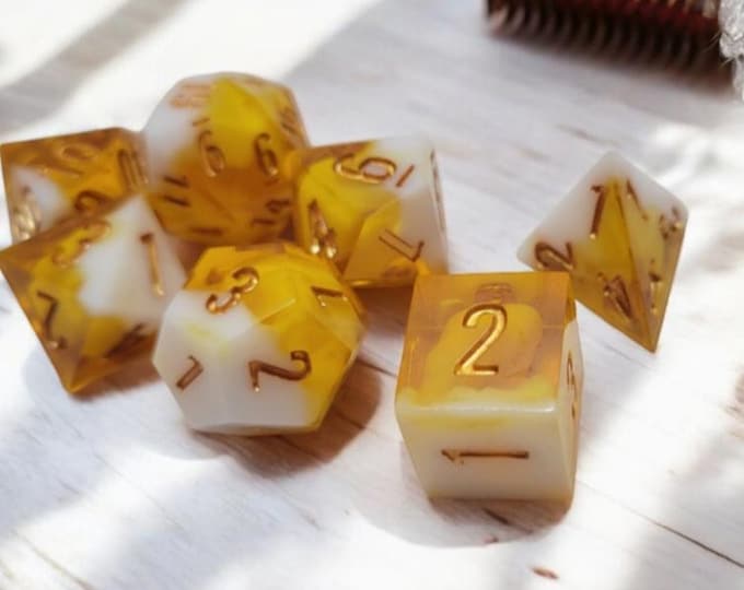 Honeyveil Reliquary | Sharp Edge Resin Dice Set with Golden Swirls | DnD Dice Set | Alchemical Sun-Kissed Polyhedral Dice | Moonveil Relics