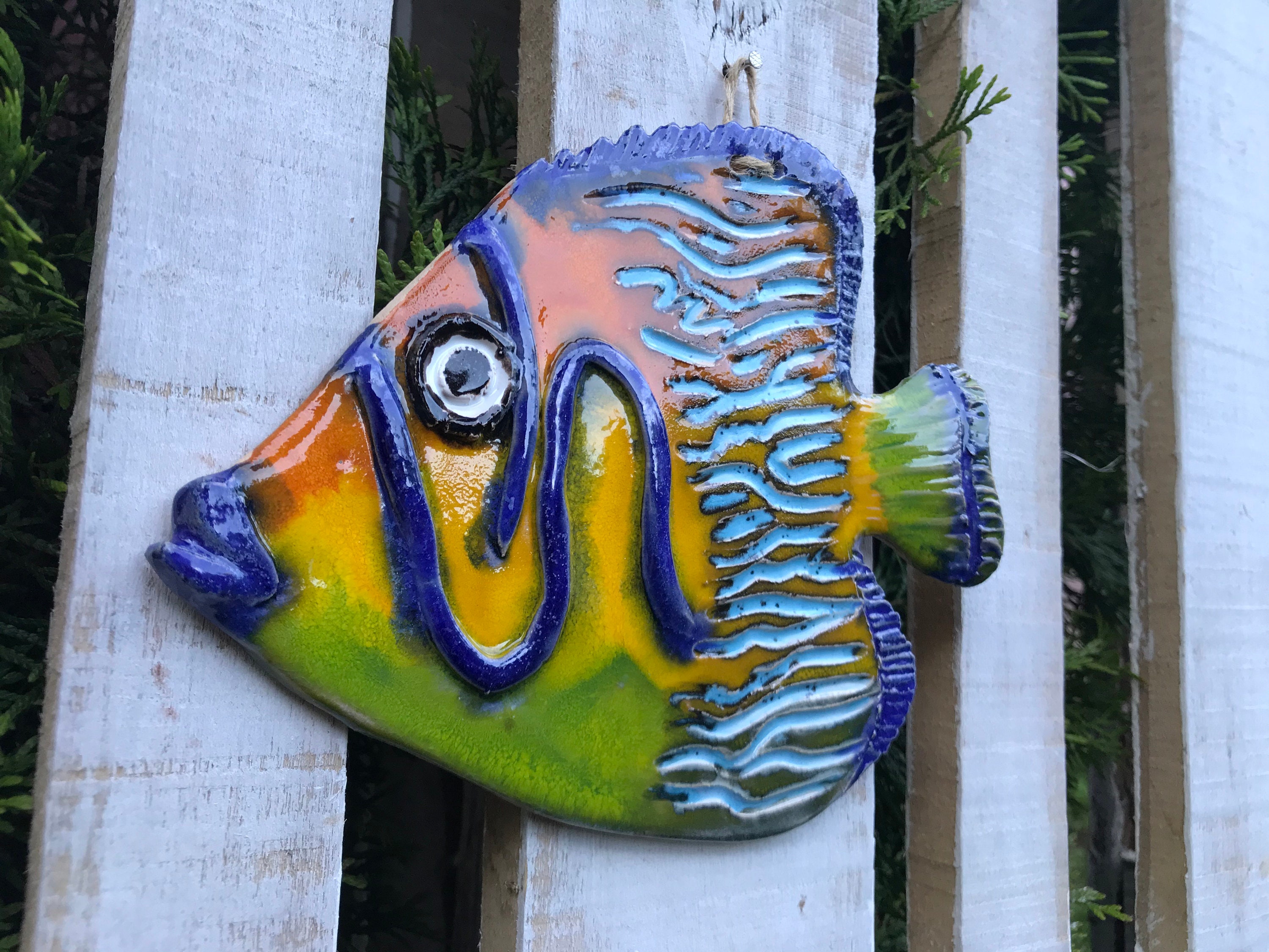 Suspension Murale Poisson En Céramique Fait Main - Ferme Boutique - Multicolore