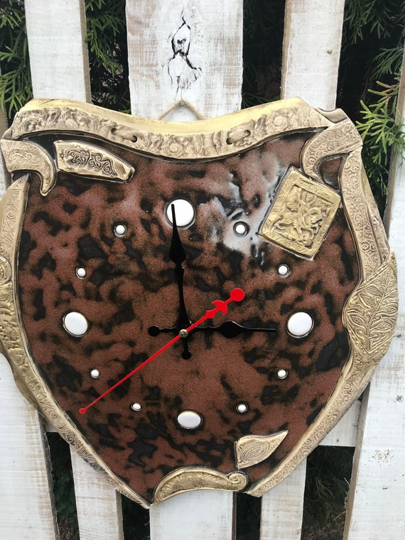 Reloj grande de mano sale