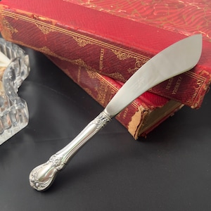 NEW OLD MASTER by Towle Master Butter Knife Sterling Silver Original Towle Packaging 6 7/8&quot;