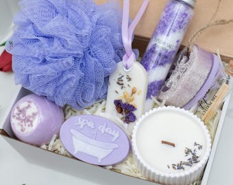 Mother’s Day Gift Box, Handmade Lavender Spa Gift Box Set with Soap, Candle, Bath Puff, Bath Bomb, Aroma Sachet, Loofah Soap, Salt