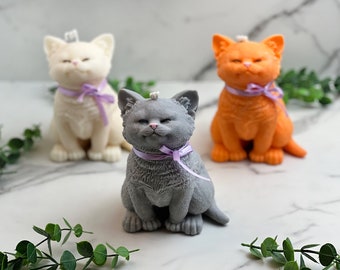 Handmade Big Cat Soy Candle with cotton wick and with any scent on your choice, Kitten Candle