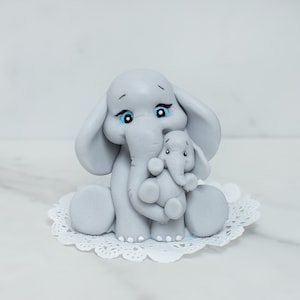 Handmade elephant with little baby elephant soap with fruit slices fragrance oil in the clear gift box, budget gift