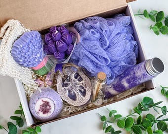 Mother's Day gift, Handmade Lavender Spa Gift Box Set with Soap, Wrapper,Loofah, Candle, Bath Bomb, Bath Salt, Puff, Matches, Keychain