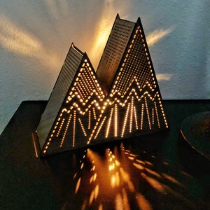 Arquivos de corte a laser da Mountain Starry Night Lamp. SVG, AI, PDF, arquivo Glowforge, modelo de corte a laser, SVG a laser, padrão a laser