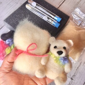 Needle Felting Kit Beginner, Felted Bear DIY Craft, Holiday Gift image 8