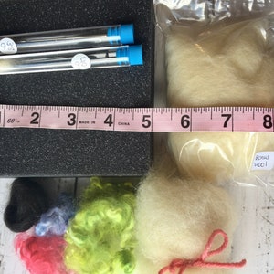 Needle Felting Kit Beginner, Felted Bear DIY Craft, Holiday Gift image 5