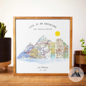 Mapas de viajes de aventura personalizados, regalos de arte para compromisos y aniversarios para parejas y esposos. Arte mural de montaña hecho a mano, regalos para parejas.